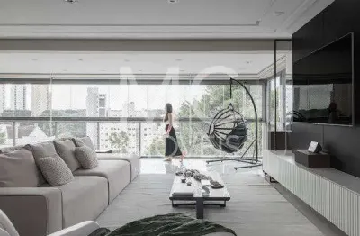 Apartamento com 235.0 m², à venda no bairro mossunguê.