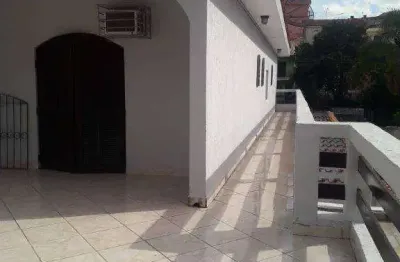 Sobrado com 3 dormitórios à venda, 185 m² por R$ 700.000,00 - Parque Pinheiros - Taboão da Serra/SP