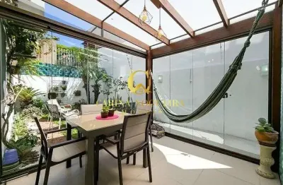 Apartamento garden com 2 quartos e 90m² à venda em cristal, porto alegre.