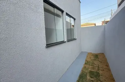 Casa geminada a venda com possibilidade de 100% financiado pelo banco  r$249.000,00