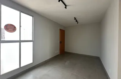 Oportunidade no cabral – residencial taurus (cabral)   2 quartos | 1 vaga | r245.000 | todo reformado!