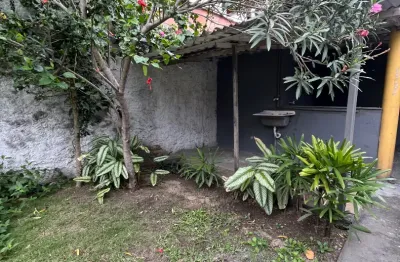 Casa com 1 quarto para alugar na Rua Nadir, Chácaras Arcampo, Duque de Caxias