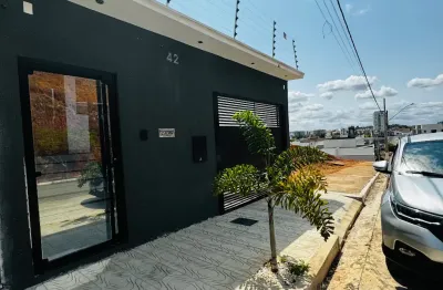 Casa com 3 quartos à venda na Rua João de Barro, 42, Lagoa Santa, Governador Valadares