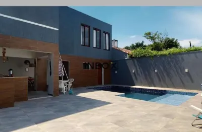 Casa com 4 quartos à venda na Rua Jacundá, 222, Guarujá, Porto Alegre