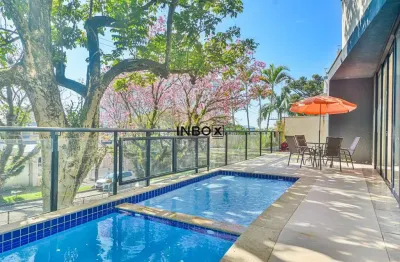 Apartamento de 3 dormitórios, 133m² privativos, 2 vagas de garagem!