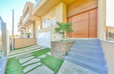 Casa com 3 quartos à venda na Rua Coroados, 728, Vila Assunção, Porto Alegre