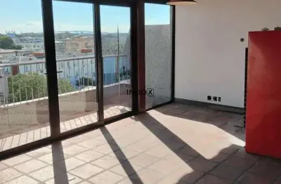 Sala comercial duplex com 180m², na av. banjamin cosntant