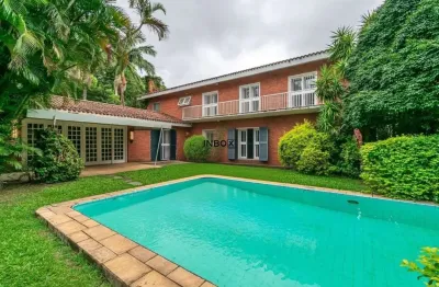 Ampla casa comercial no boa vista - 550m², 10 vagas e estrutura completa