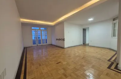 Apto reformado 03 quartos (01 suíte) com 120m² no bairro santana, porto alegre.
