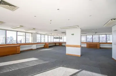 Conjunto comercial de 380 m² com 7 vagas na carlos gomes