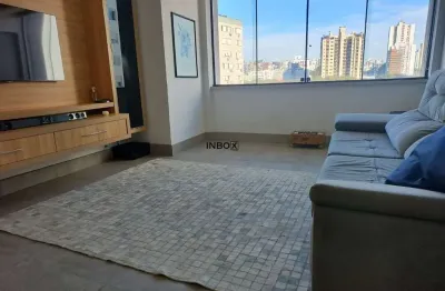 Apartamento no moinhos de vento, de 2 dormitórios, com 76m² privativos, porteira fechada (ficam móveis e eletrônicos) e 1 vaga em porto alegre.