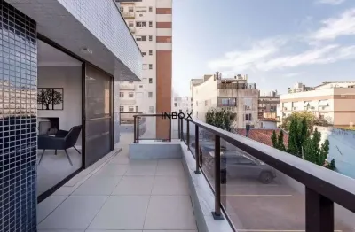 Apartamento garden no petrópolis com duas suites e duas vagas de garagem