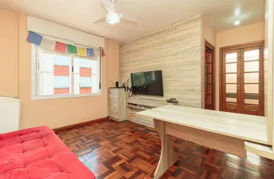 Apartamento com 2 quartos à venda na Avenida João Wallig, 840, Passo da Areia, Porto Alegre