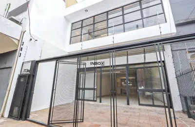 Prédio para alugar na Rua Giordano Bruno, 383, Rio Branco, Porto Alegre
