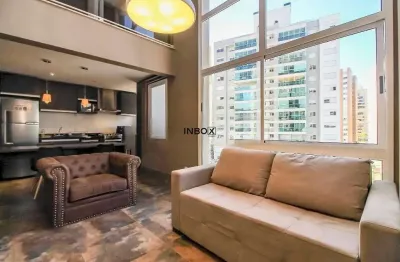 Loft duplex com 64 m² de área privativa, totalmente mobiliado, 1 dormitório, 1 vaga