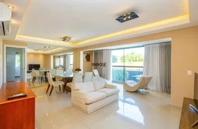 Apartamento com 121 m² de área privativa, mobiliado, 3 dormitórios, suíte com closet, 2 vagas