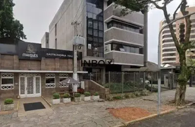 Sala Comercial Ampla de 45m² e garagem com Excelente Localização