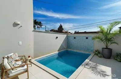 Casa com 3 quartos à venda na Rua Senador Mathias Schroeder, 41, Costa e Silva, Joinville