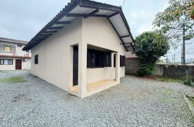 Casa com 2 quartos para alugar na Rua Lauro Schroeder, 1165, Aventureiro, Joinville