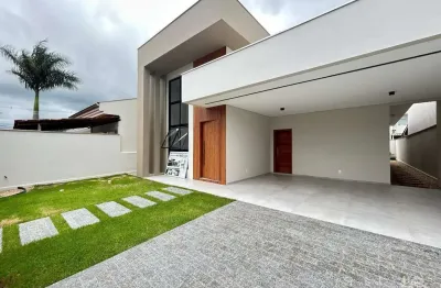 Casa com 3 quartos à venda na Rua Canoas, 463, Jardim Iririú, Joinville
