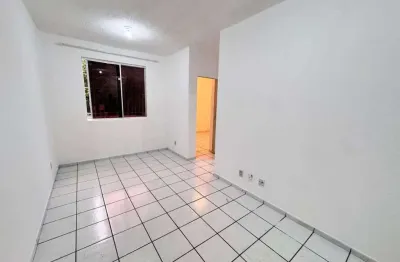 Apartamento terreo de 2 qtos condomínio parque dos pássaros i - em jardim limoeiro - serra - es.