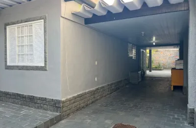 Casa linear, 2 quartos, próximo estrada do monteiro e park shopping