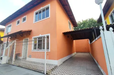 Casa , 2 quartos, próximo ao habib's e west shopping