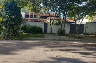 Casa no condomínio jardins barra bonita, 5 quartos, próximo a praia