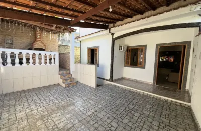 Casa linear no bairro Adriana, 3 quartos, próximo ao West Shopping