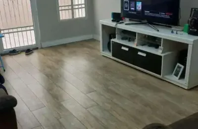 Casa com 5 quartos à venda na rua moraes navarro, vila marieta, campinas por r$ 720.000