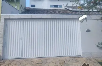 Casa com 4 quartos à venda na rua jacarandá, alto de pinheiros, paulínia, 171 m2 por r$ 689.000