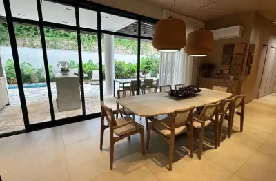 Casa em condomínio fechado com 3 quartos à venda na avenida papa joão paulo i, 318, jardim das palmeiras, campinas, 216 m2 por r$ 3.119.000