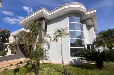 Casa em condomínio fechado com 4 quartos para alugar na rua roberto abdalla, 2, vila dos plátanos, campinas, 570 m2 por r$ 15.000