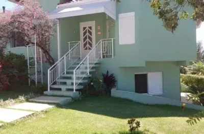 Casa em condomínio fechado com 3 quartos para alugar no centro, vinhedo  por r$ 6.200