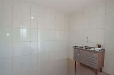 Casa com 2 quartos para alugar na Vila Souza, São Paulo 