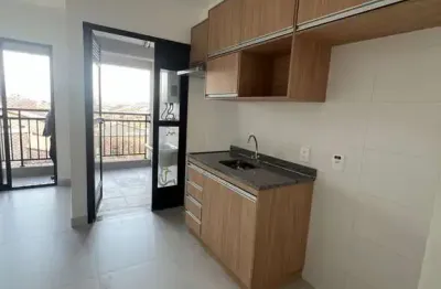 Apartamento com 2 quartos para alugar na Rua Barnabé Coutinho, Vila Albertina, São Paulo
