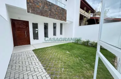 Casa com 3 quartos à venda na escola agrícola, blumenau , 119 m2 por r$ 750.000