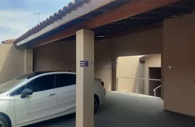 Casa com 03 quartos para venda no jardim carolina, excelente localização.