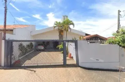 Casa para venda com 265 m² e 4 quartos em jardim américa, bauru - sp