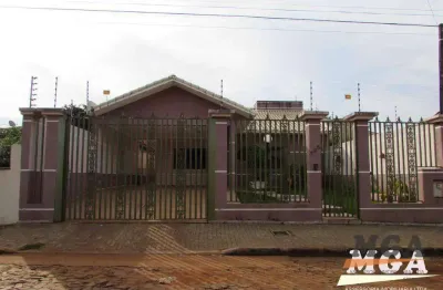 Casa com 3 dormitórios à venda, 204 m² por r$ 690.000,00 - jardim lancaster - foz do iguaçu/pr