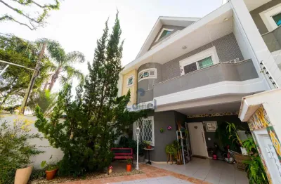 Casa à venda na Rua José Sabóia Cortes, 238, Centro Cívico, Curitiba