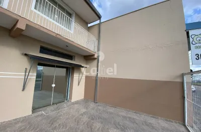 Sala comercial 2 ambientes, na Marechal, pronto para locação