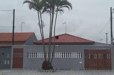 Casa com 4 quartos à venda no Agenor de Campos, Mongaguá 