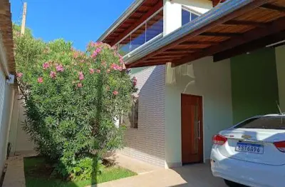 Casa com 4 quartos à venda na Rua Célio Vieira Alves, Jardim Novo Cambuí, Hortolândia