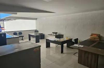 Barracão à venda, 330 m² por R$ 1.300.000,00 - Vila Real - Hortolândia/SP