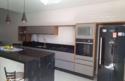 Casa com 3 dormitórios, 160 m² - venda por R$ 1.100.000,00 ou aluguel por R$ 6.710,00/mês - Golden Park - Hortolândia/SP