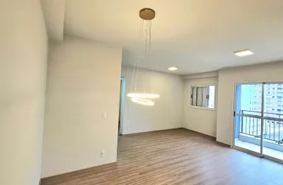 Apartamento desocupado 2 quartos - 1 suíte - novo com armários nunca habitado