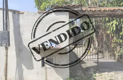 Casa à venda na Avenida Massaguaçu, 199, Massaguaçu, Caraguatatuba