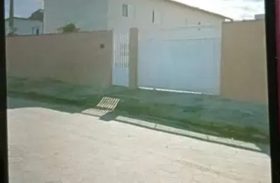 Casa à venda na Praia das Palmeiras, Caraguatatuba 