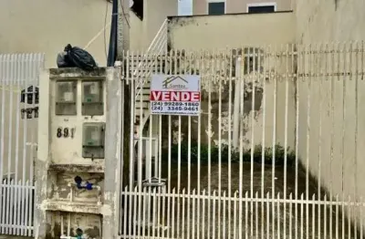 Casa com 2 quartos à venda na Rua Guatambu, 891, Roma, Volta Redonda